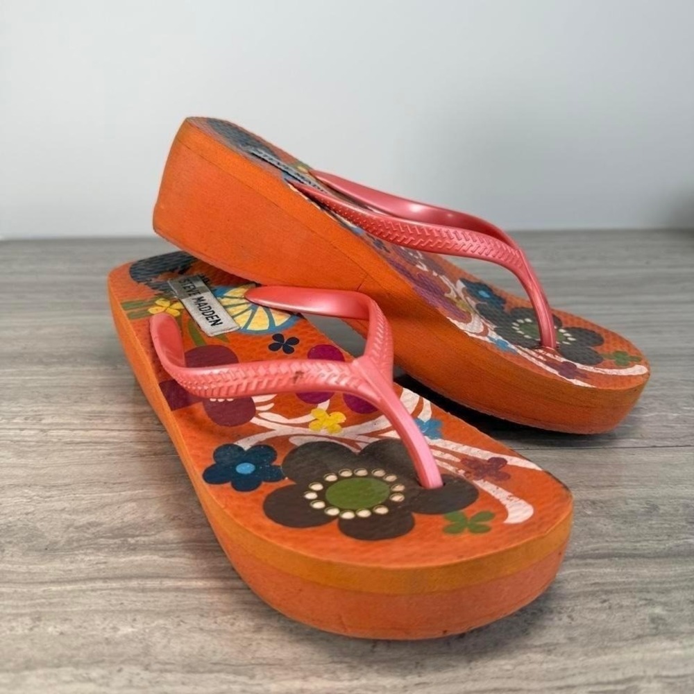 Steve Madden Platform Flip Flops Vintage 90s Y2K Orange Floral Wedge Sandals 5